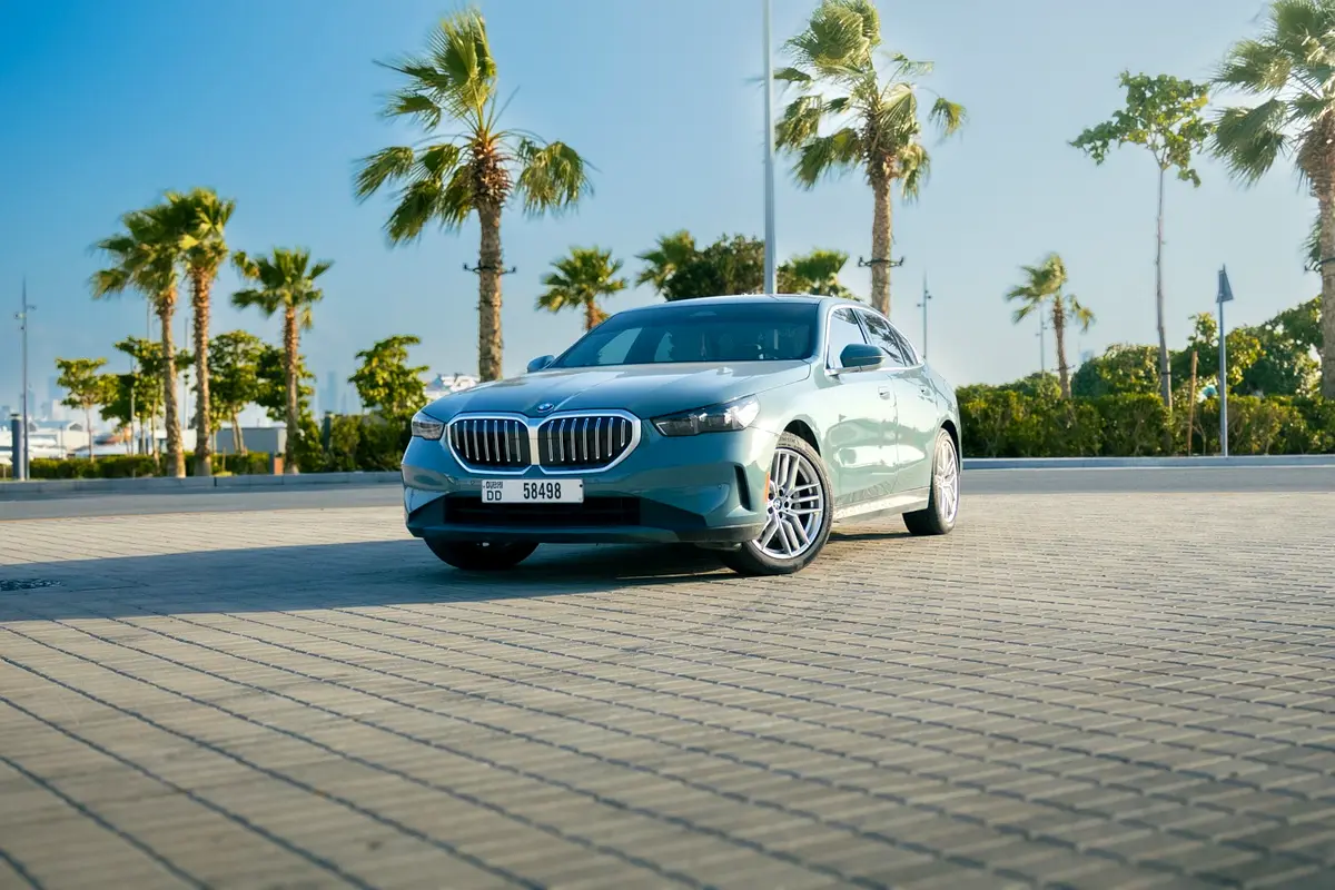 بي أم دبليو 5 SERIES 2024