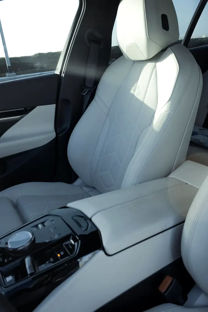 بي أم دبليو 5 SERIES 2024