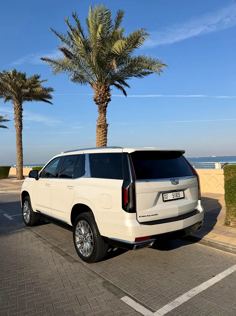 CADILLAC ESCALADE 2024