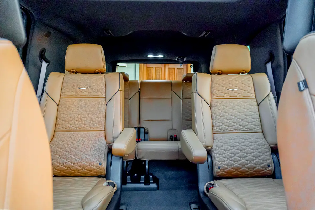 CADILLAC ESCALADE 2024