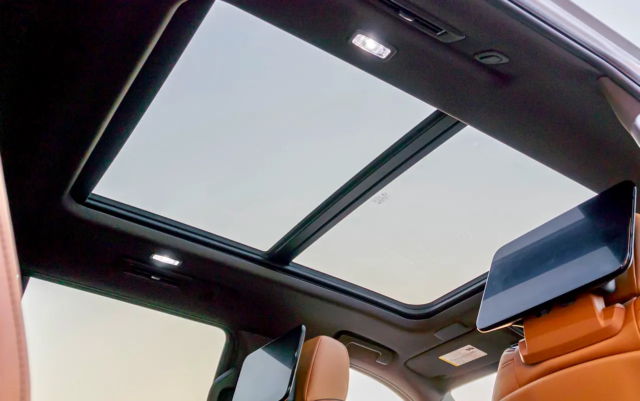 CADILLAC ESCALADE 2024