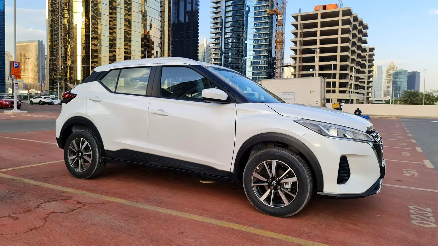 NISSAN KICKS 2022