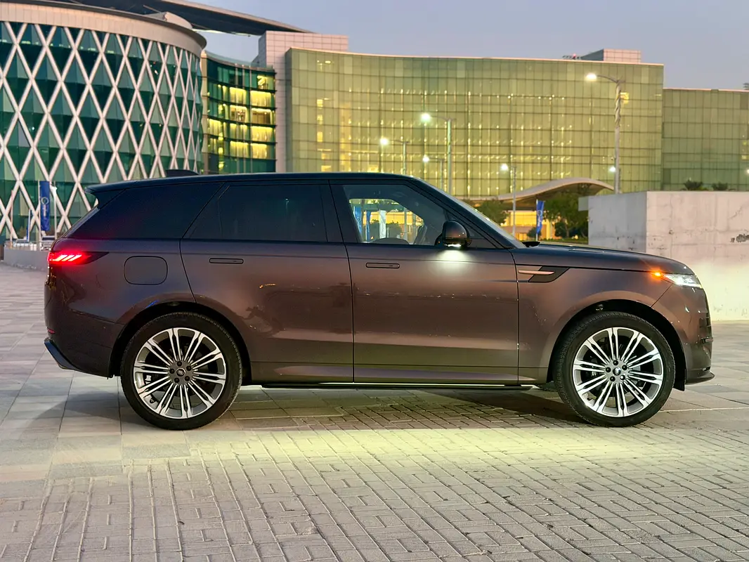 LAND ROVER SPORT 2024