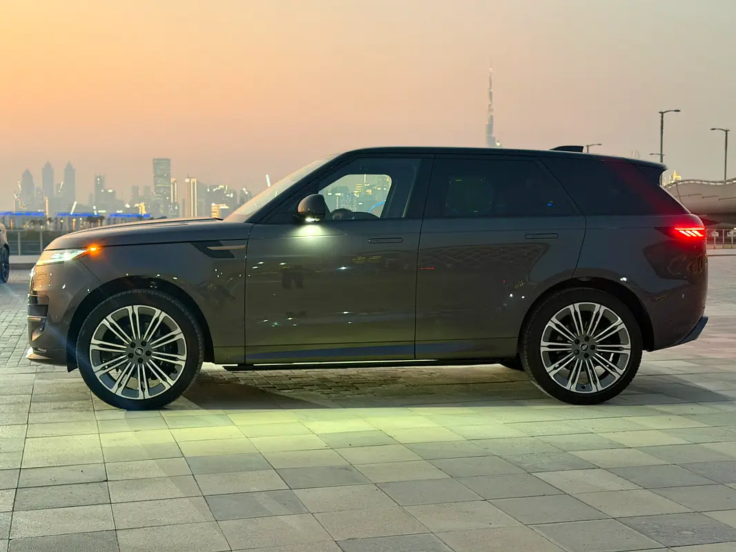 LAND ROVER SPORT 2024