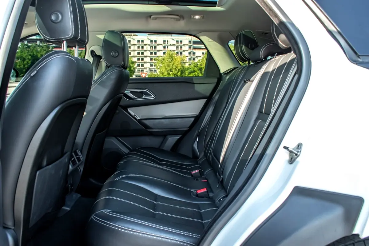 LAND ROVER VELAR 2021