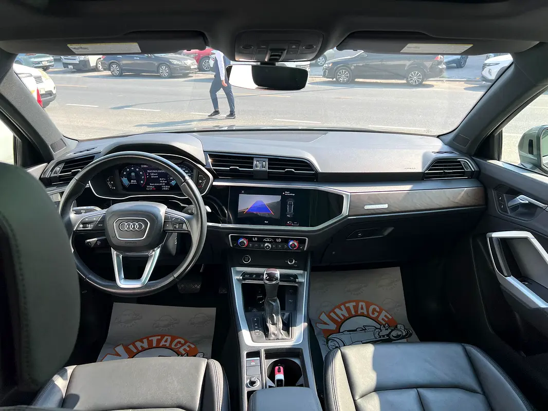 AUDI Q3 2022