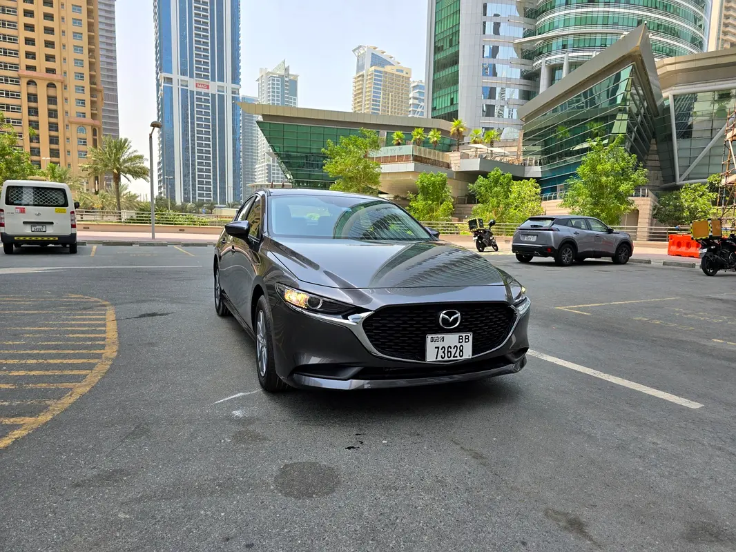 MAZDA 3 2025