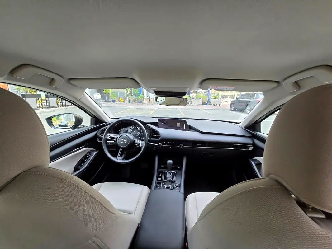 MAZDA 3 2025