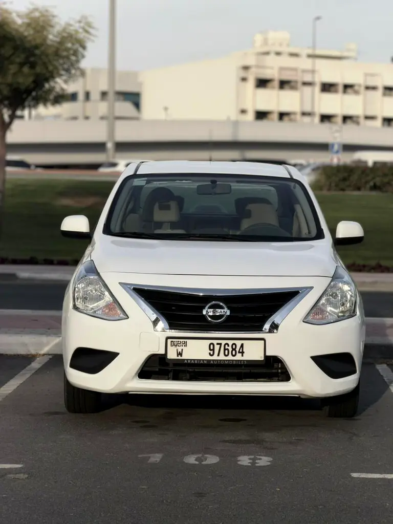 NISSAN SUNNY 2024