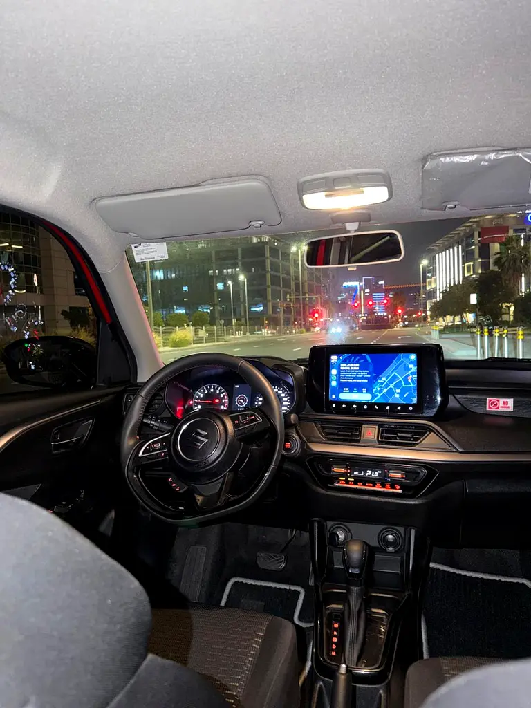 SUZUKI SWIFT 2025