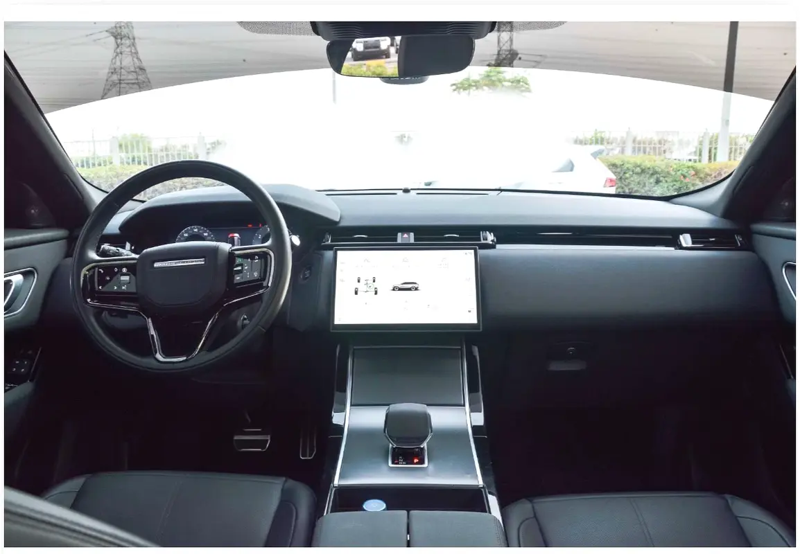 LAND ROVER VELAR 2025