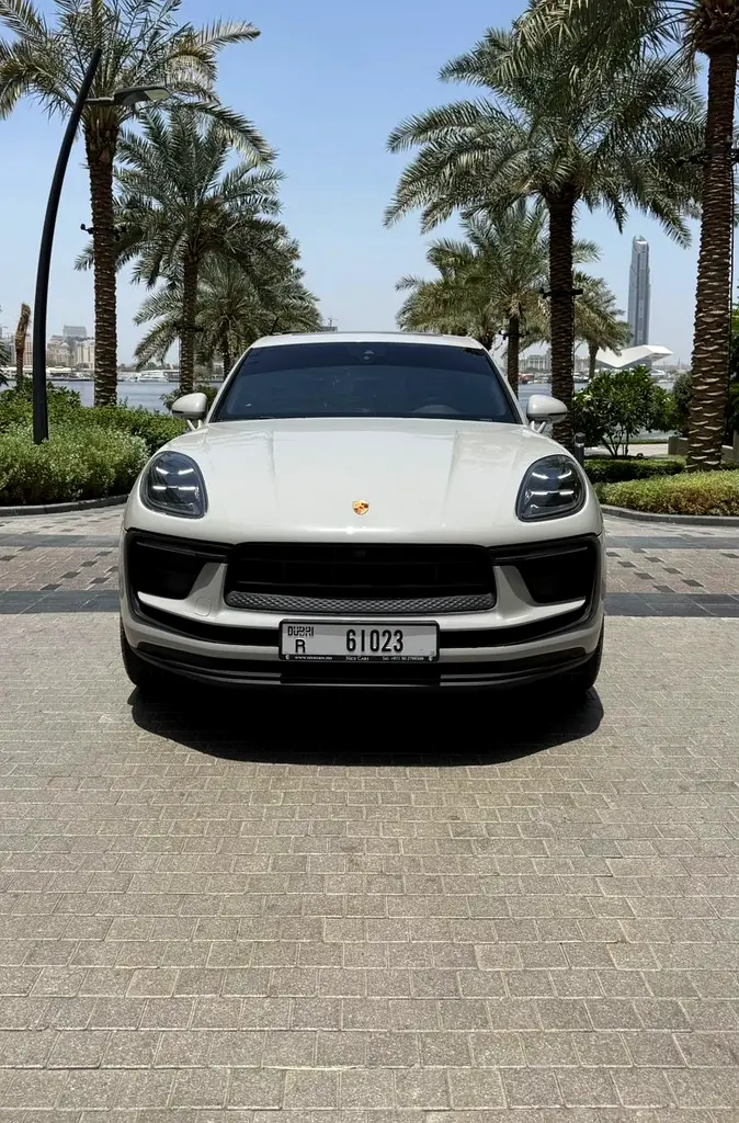 PORSCHE MACAN 2023