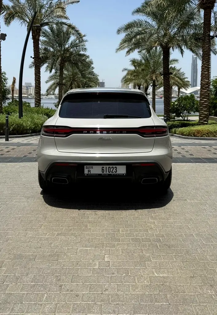 PORSCHE MACAN 2023