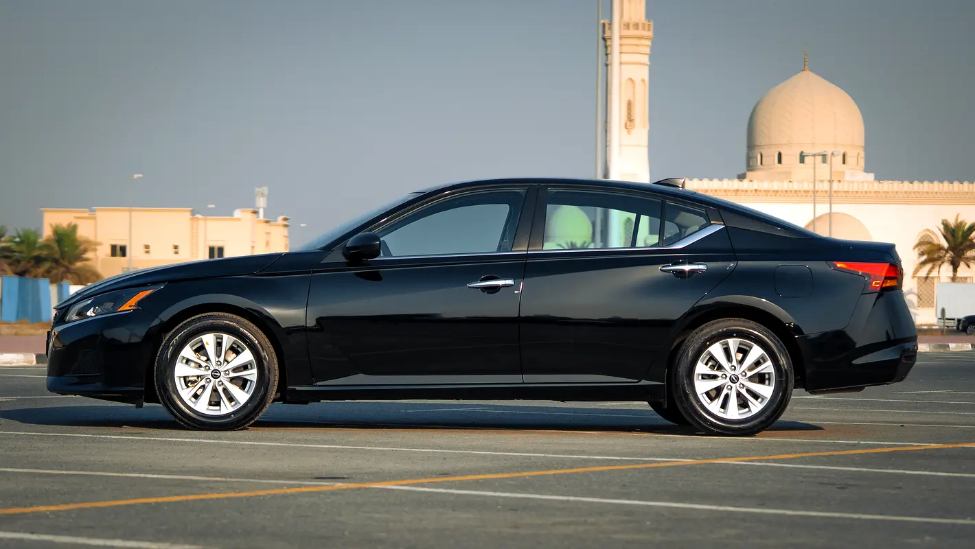 NISSAN ALTIMA 2024