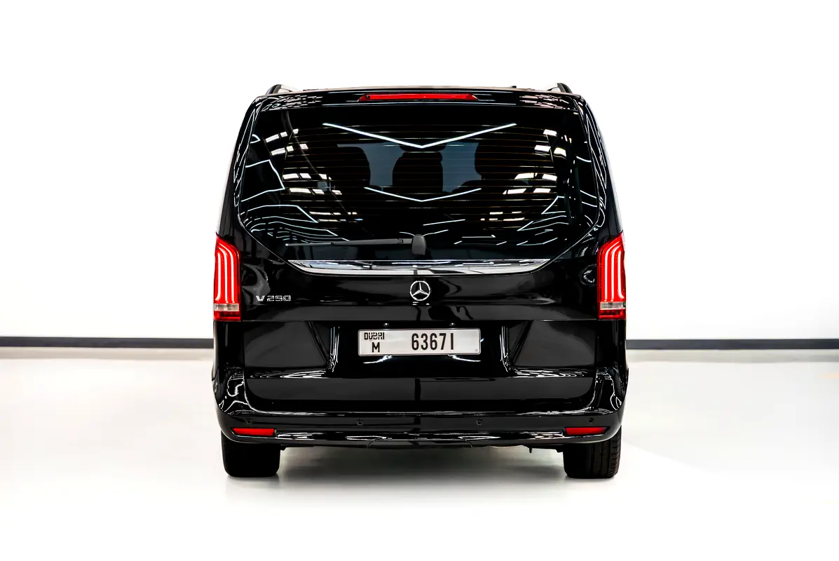 مرسيدس V CLASS 2024