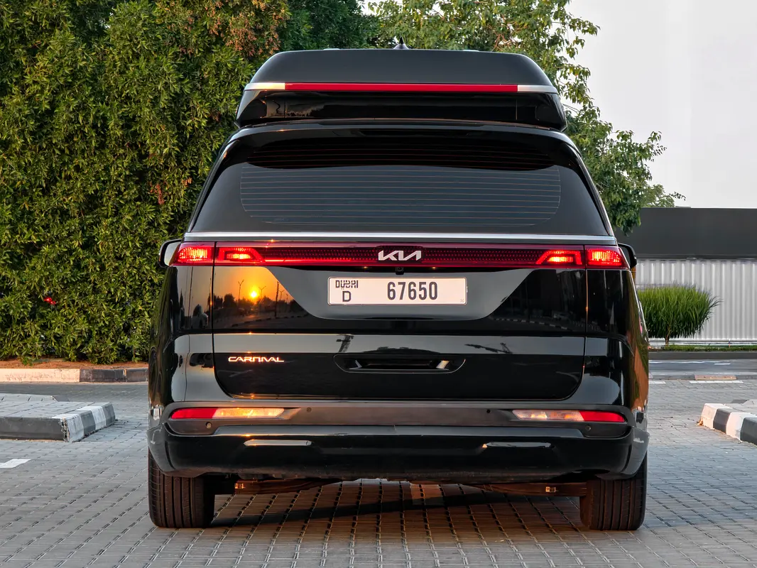KIA CARNIVAL 2023