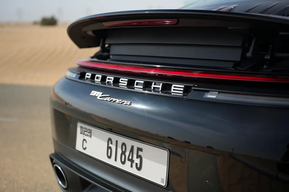 بورش 911 2025