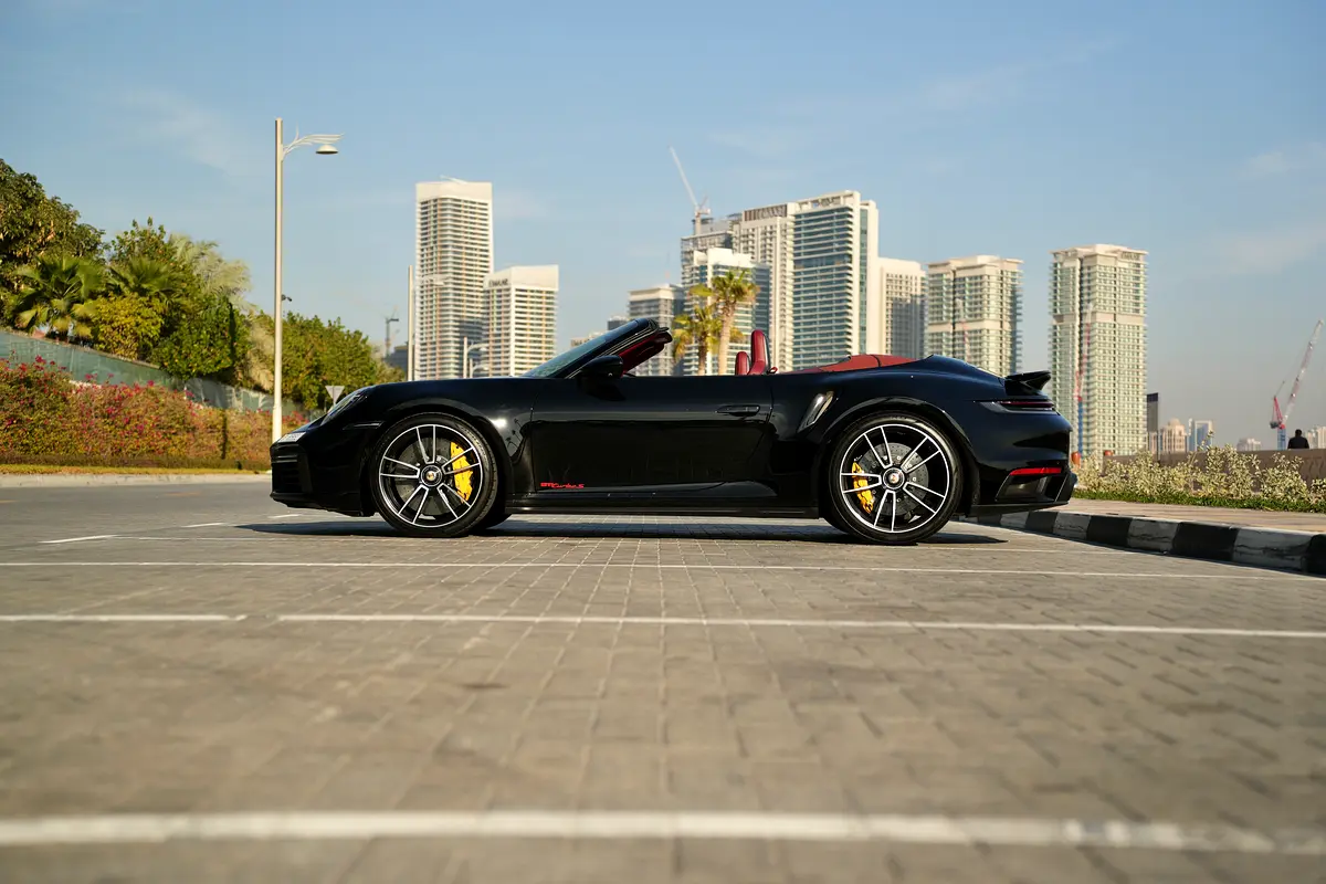 بورش 911 2023