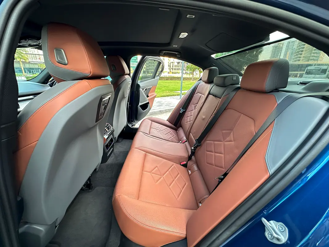 بي أم دبليو 5 SERIES 2024