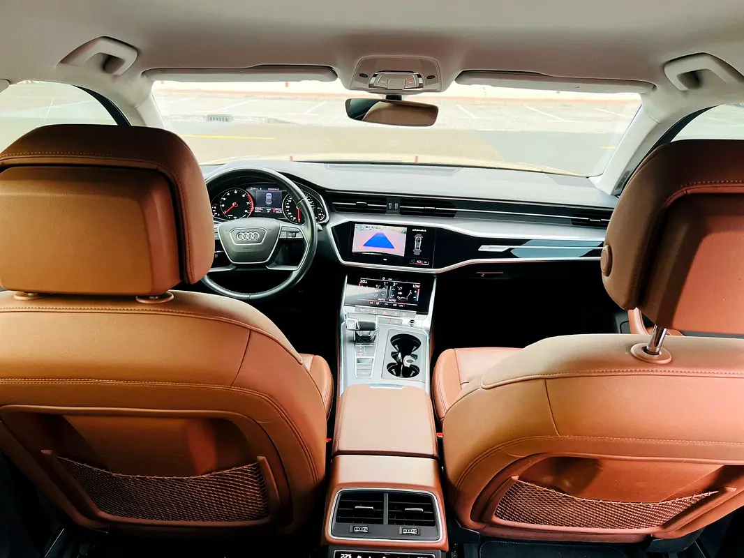 AUDI A6 2022