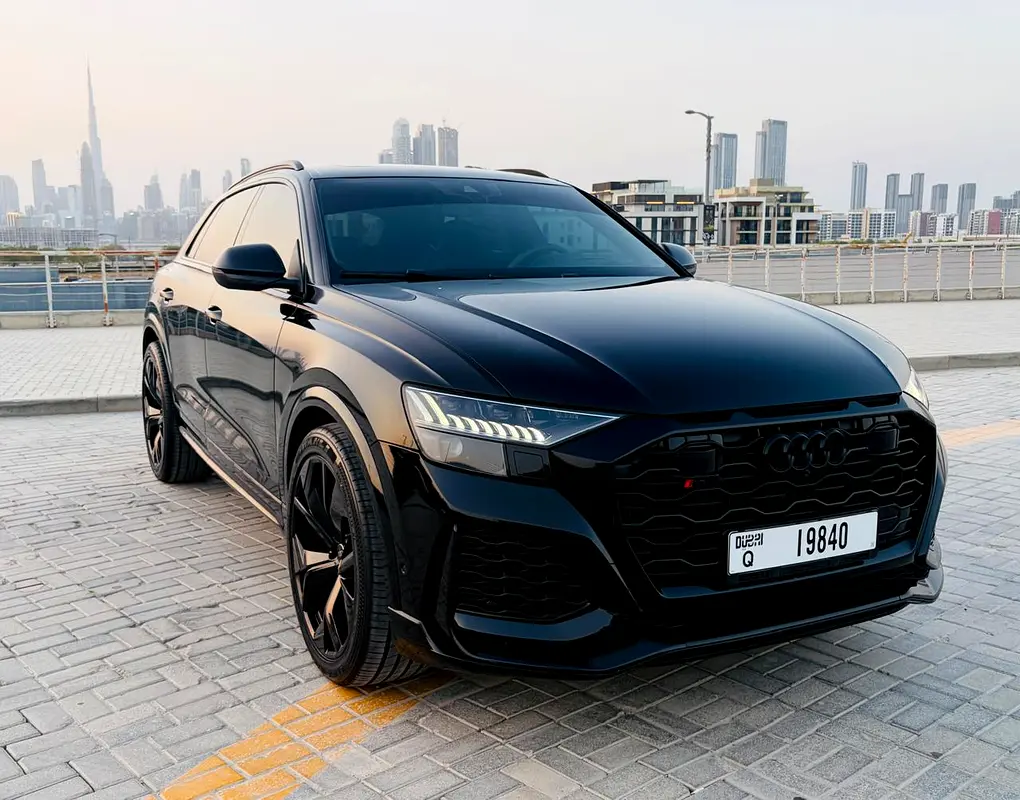 اودي Q8 2023