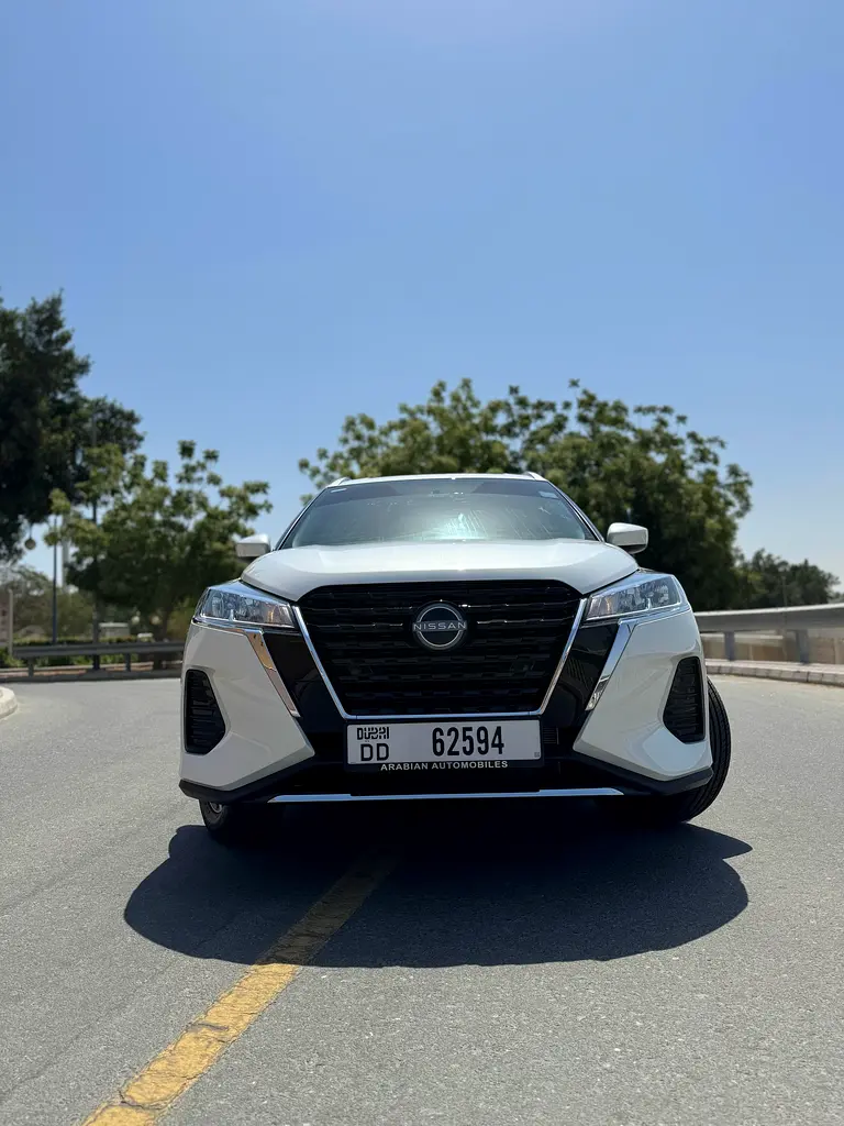 NISSAN KICKS 2024