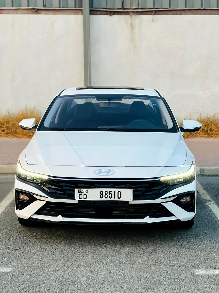 HYUNDAI ELANTRA 2025