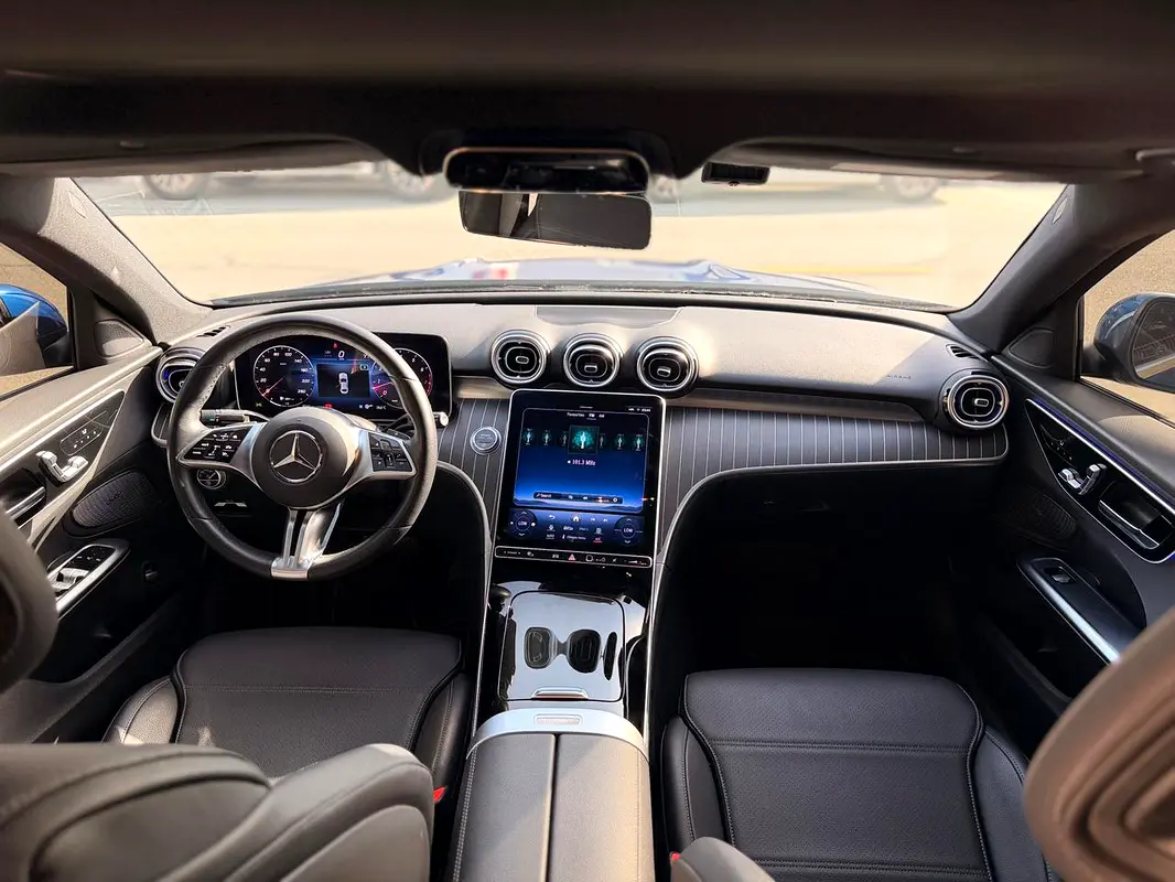 MERCEDES C Class 2023