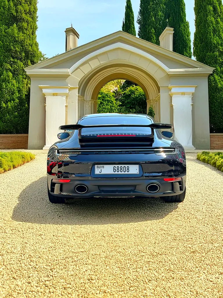 بورش 911 2022