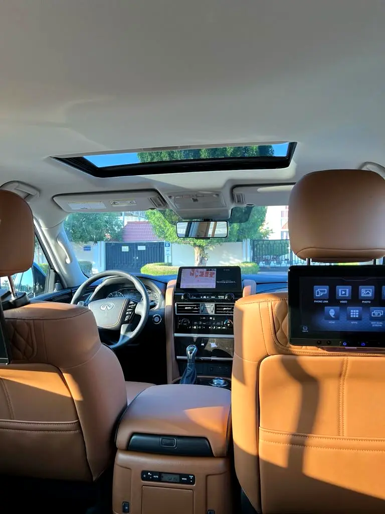 انفينتي QX80 2024