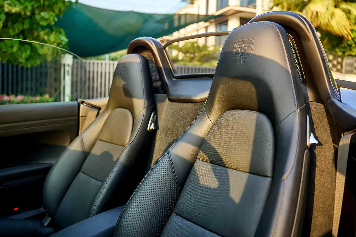 PORSCHE 718 / BOXSTER 2025