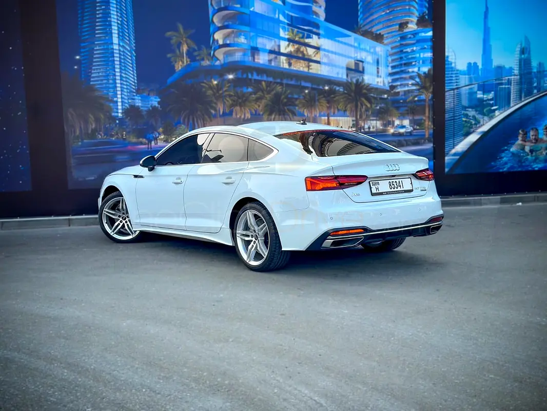 اودي A5 2023