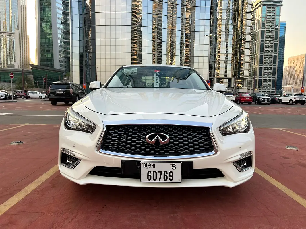 INFINITI Q50 2023