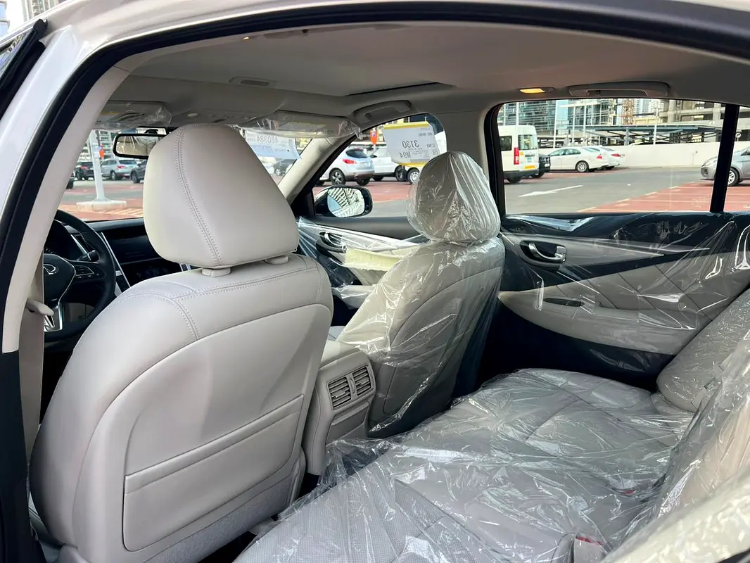 INFINITI Q50 2023