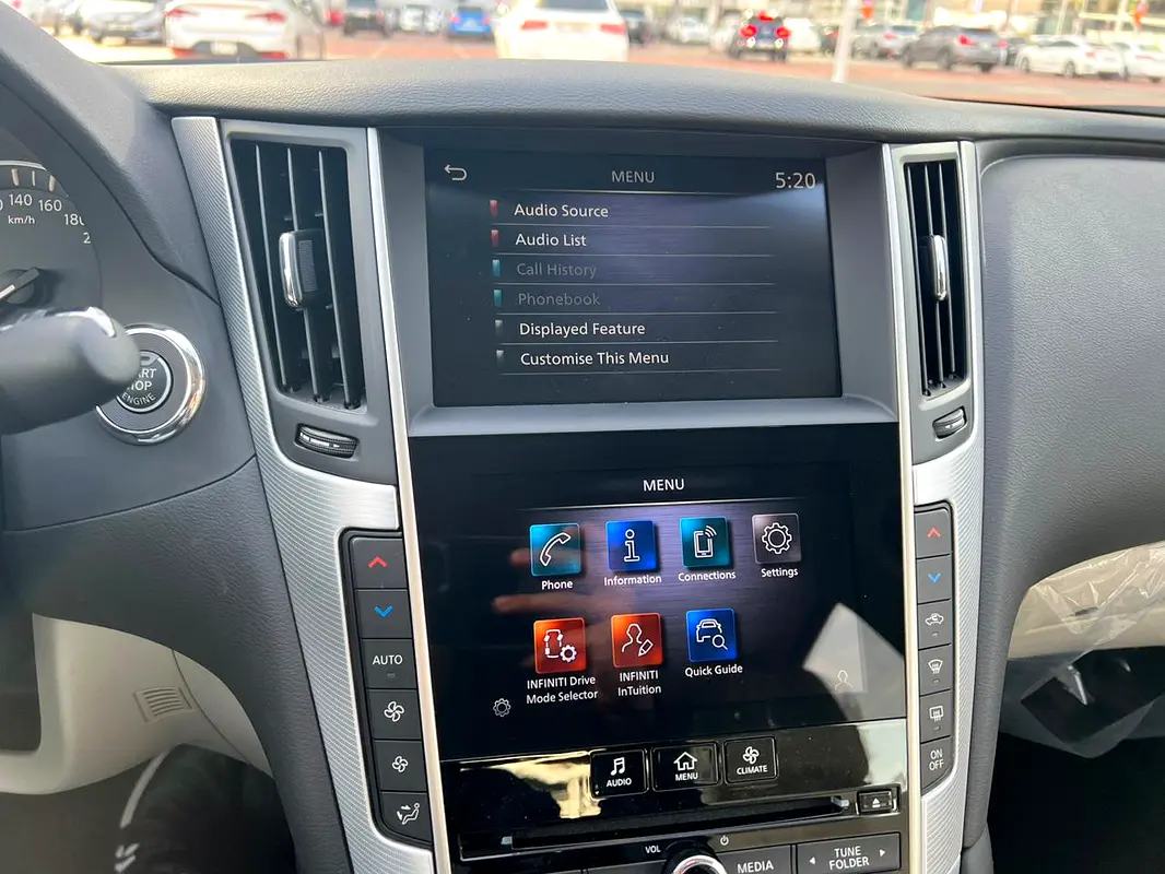 INFINITI Q50 2023