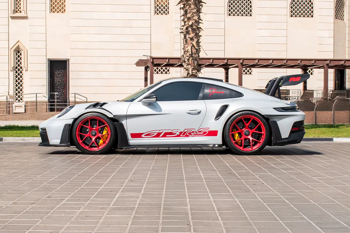 بورش 911 2023