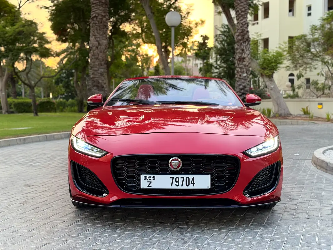 جاكوار F-TYPE 2022