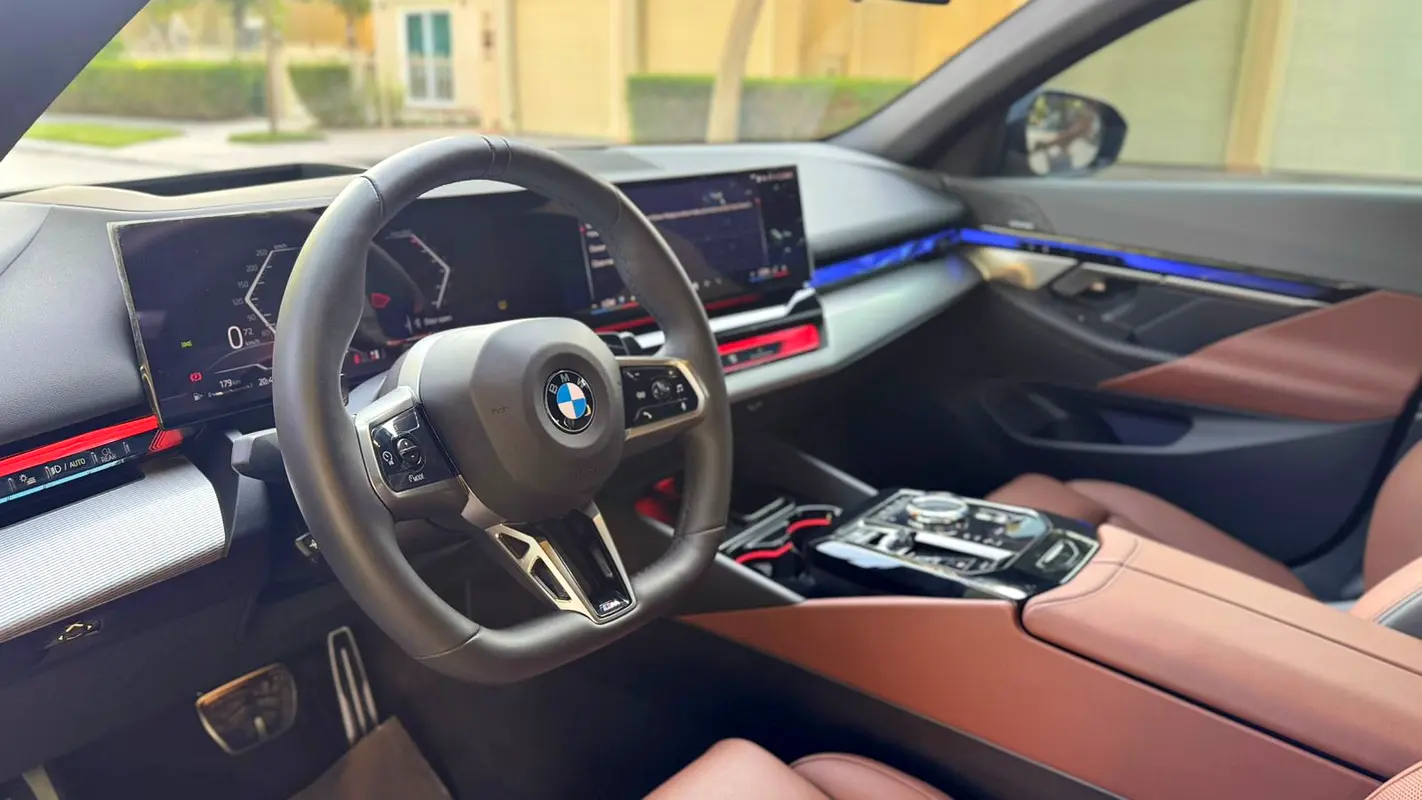 بي أم دبليو 5 SERIES 2024