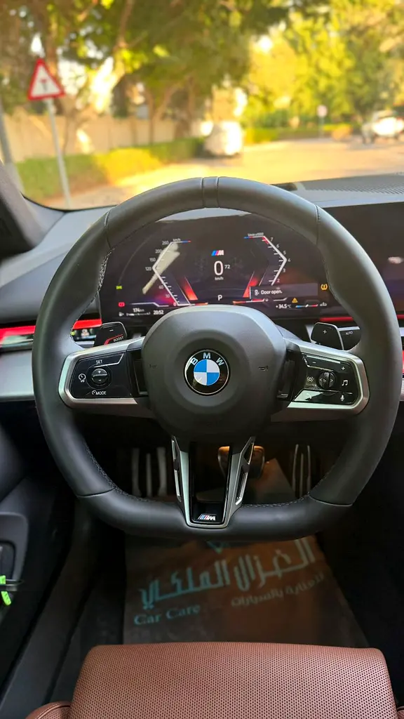 بي أم دبليو 5 SERIES 2024