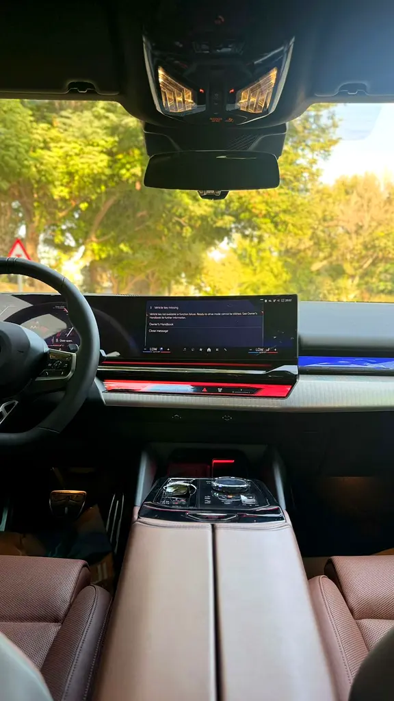 بي أم دبليو 5 SERIES 2024