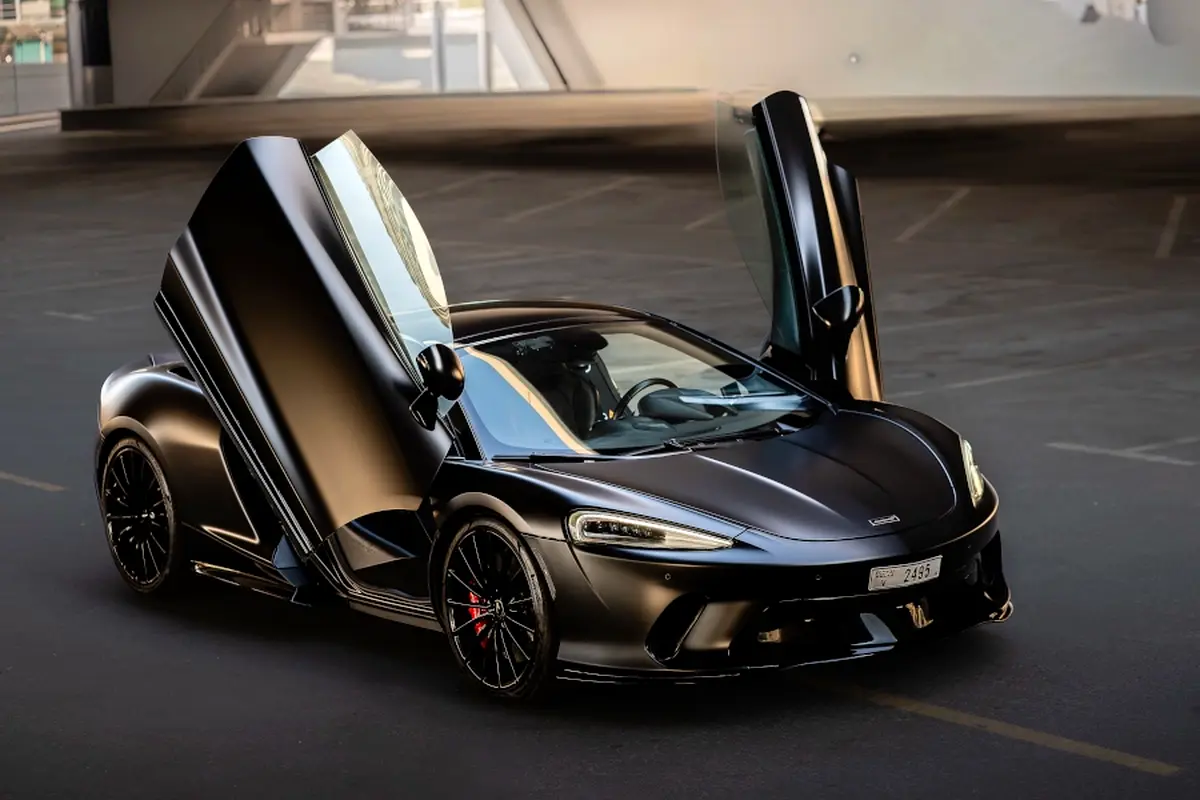 مكلارين GT 2022
