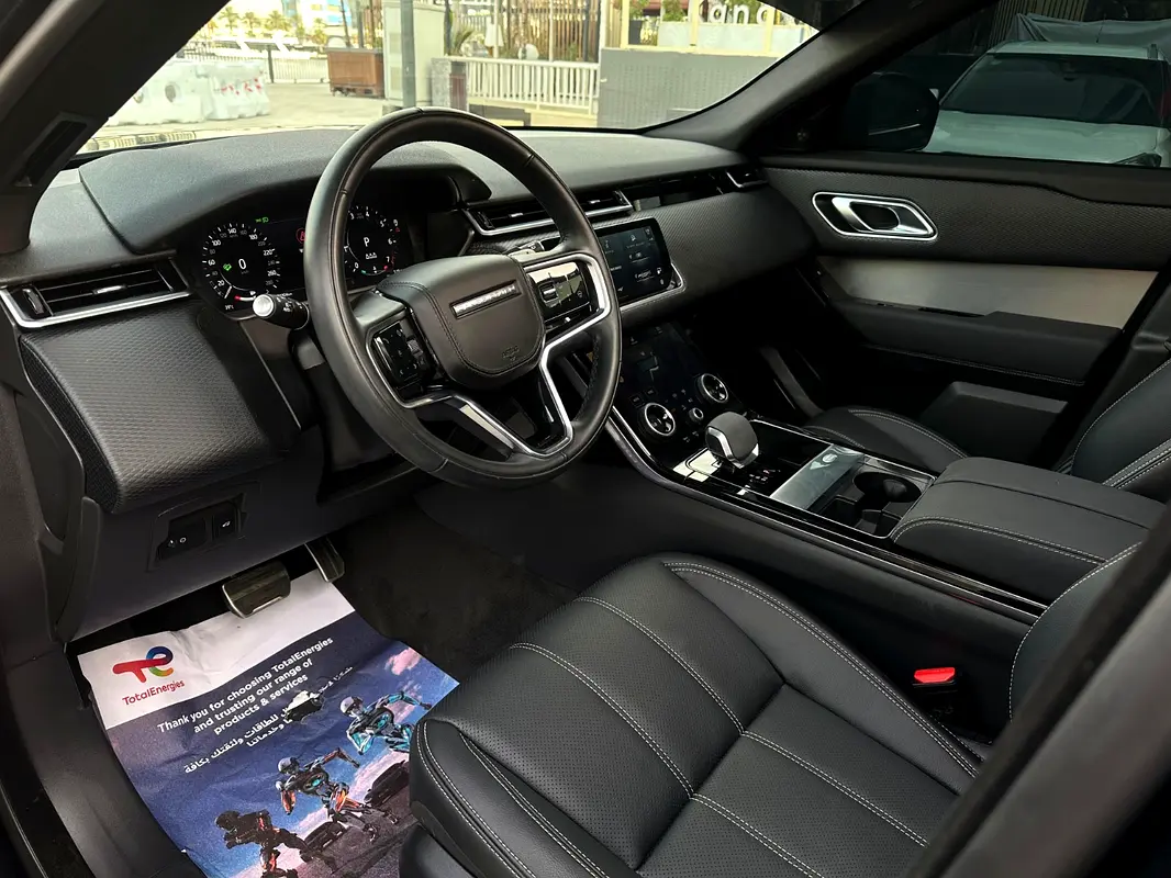 LAND ROVER VELAR 2023