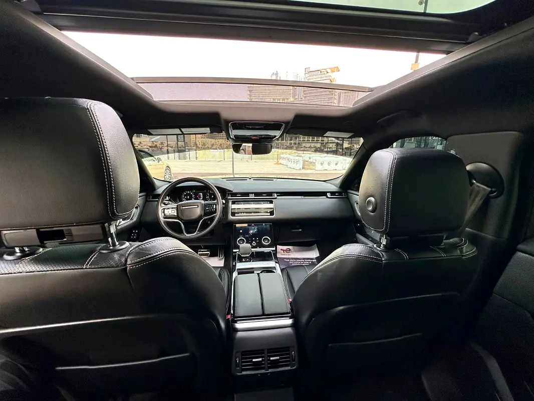 LAND ROVER VELAR 2023