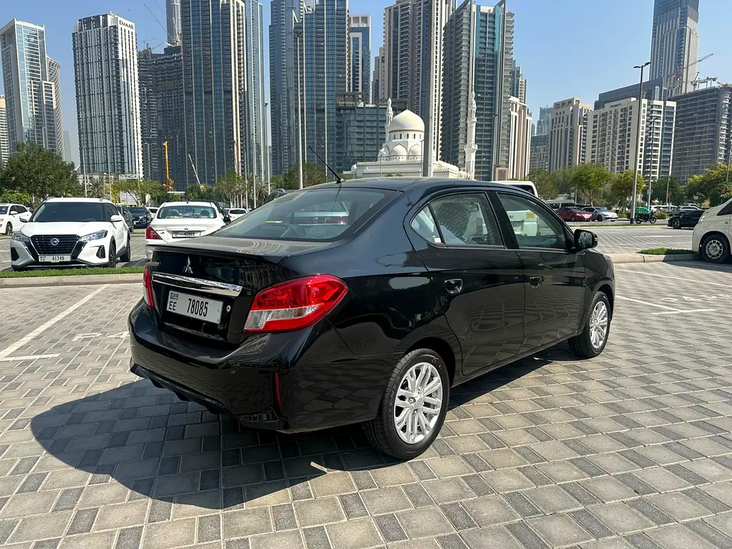 MITSUBISHI ATTRAGE 2024