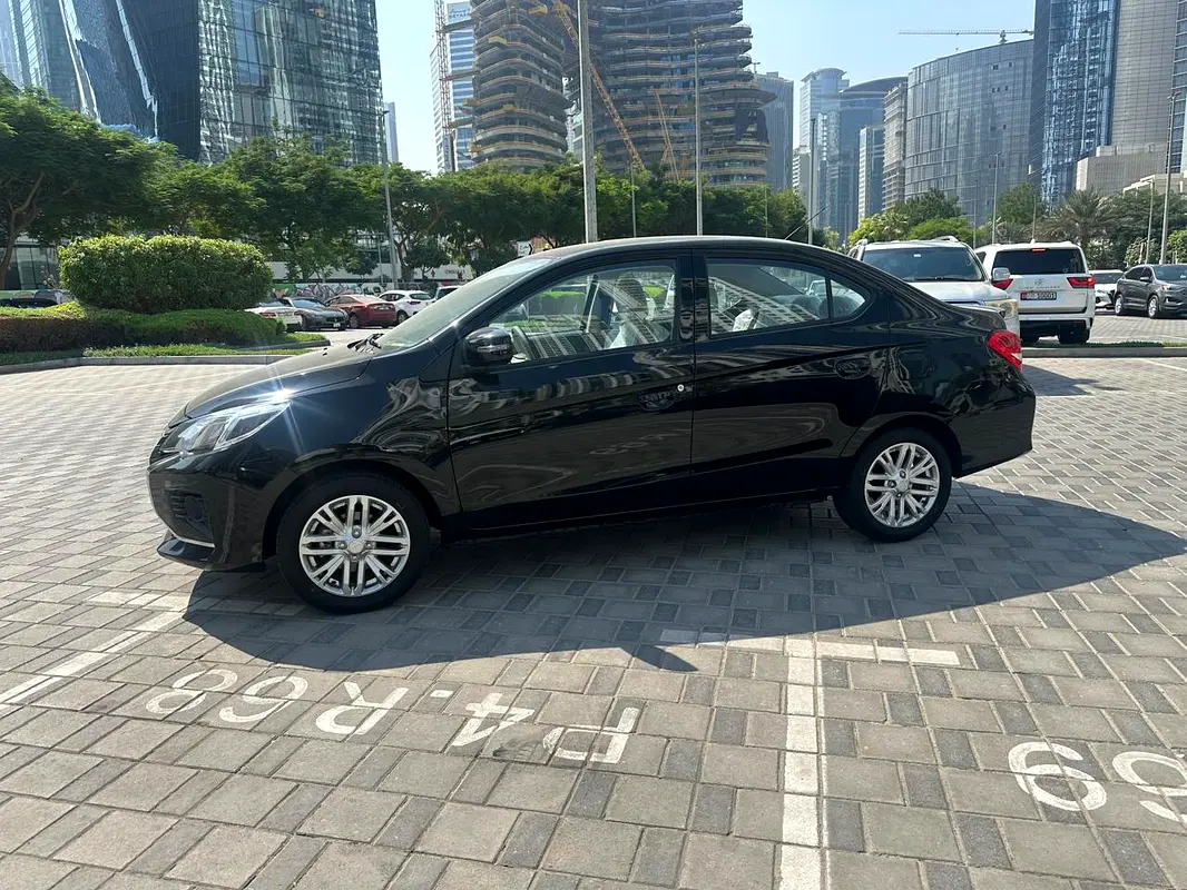 MITSUBISHI ATTRAGE 2024