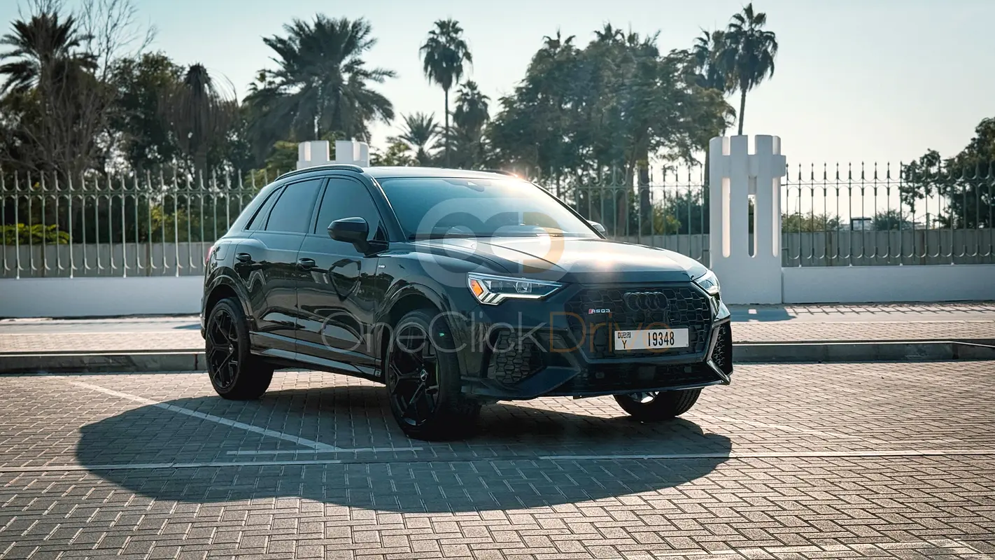 AUDI Q3 2023