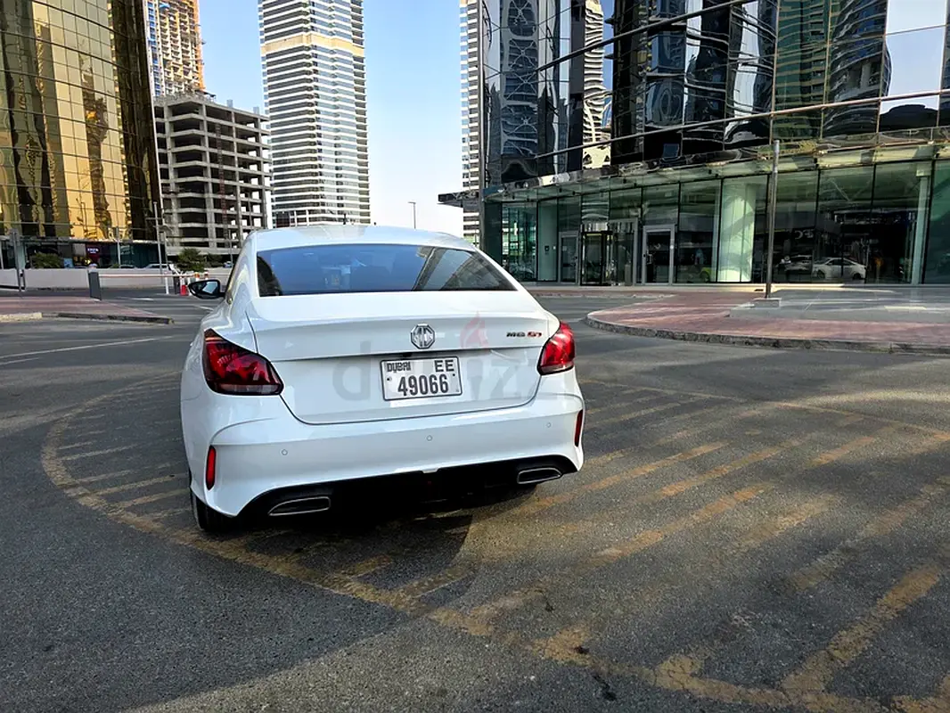 أم جي GT 2025