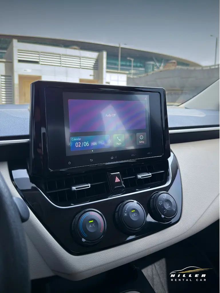 TOYOTA COROLLA 2024