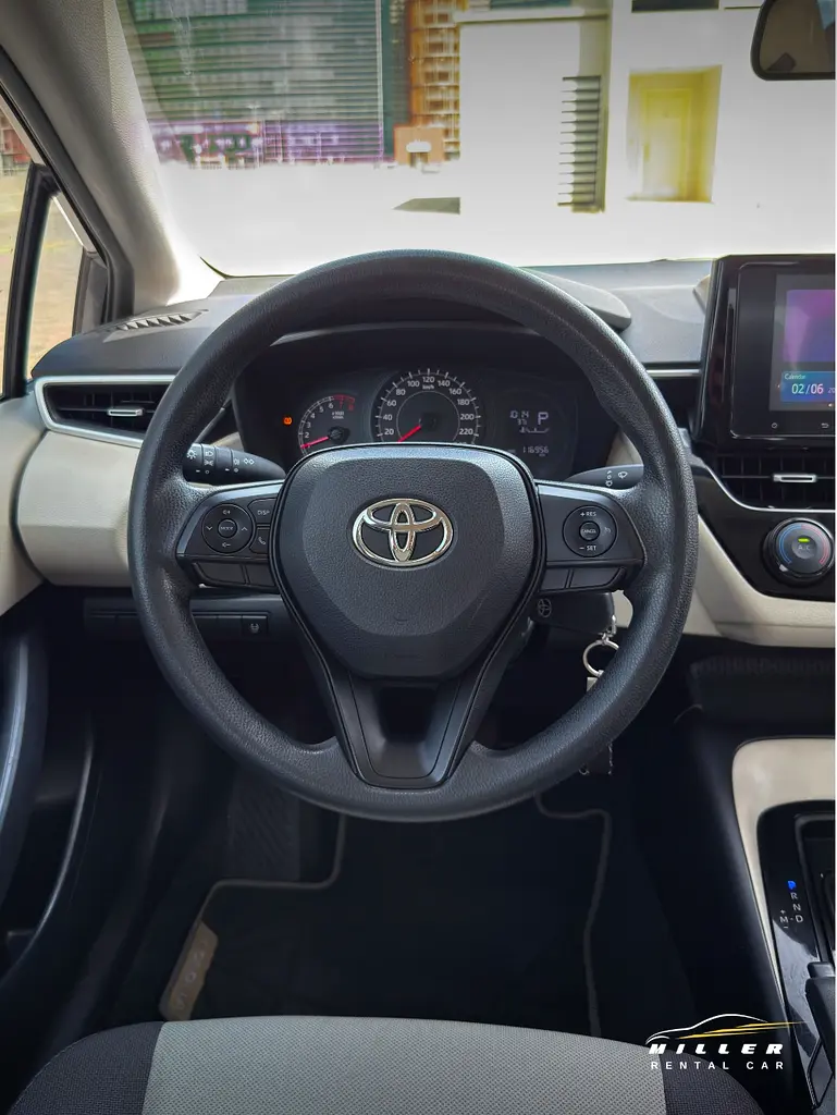 TOYOTA COROLLA 2024