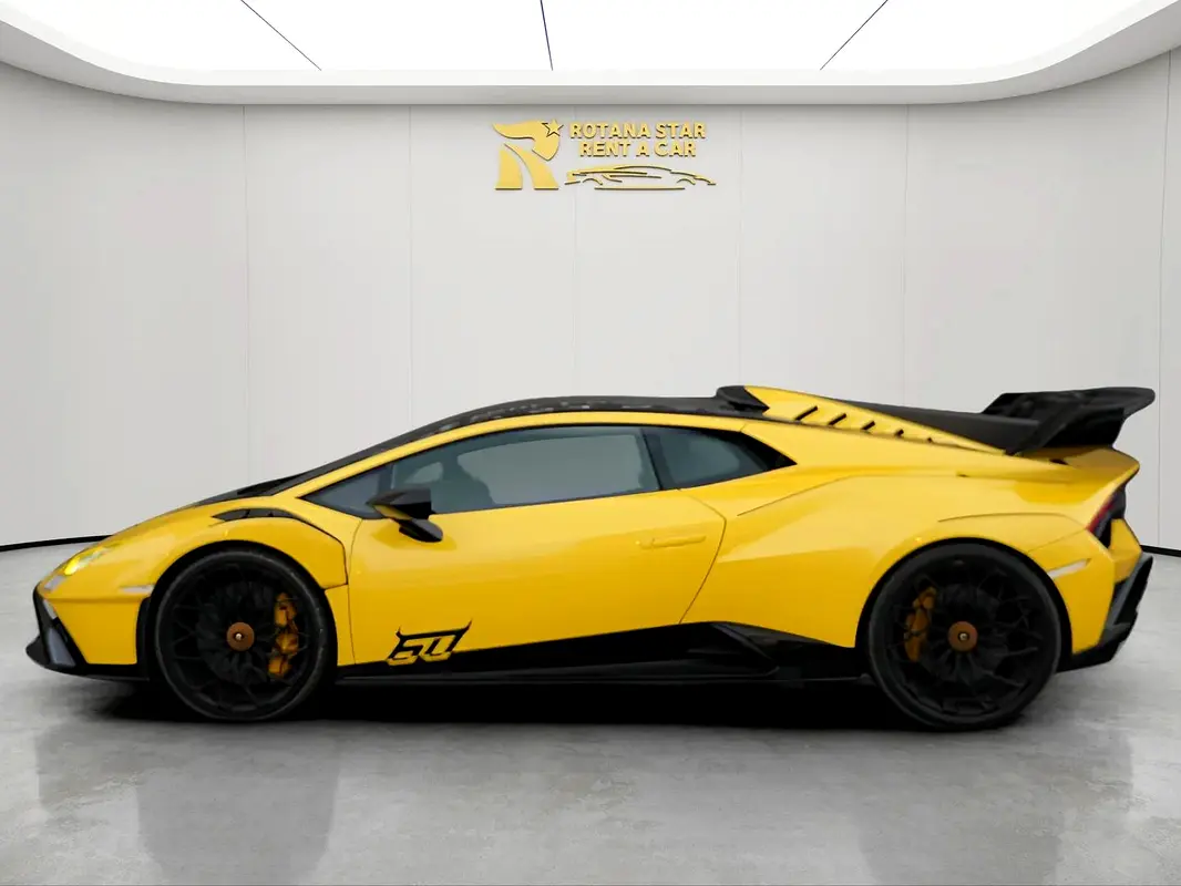 LAMBORGHINI AVENTADOR 2021